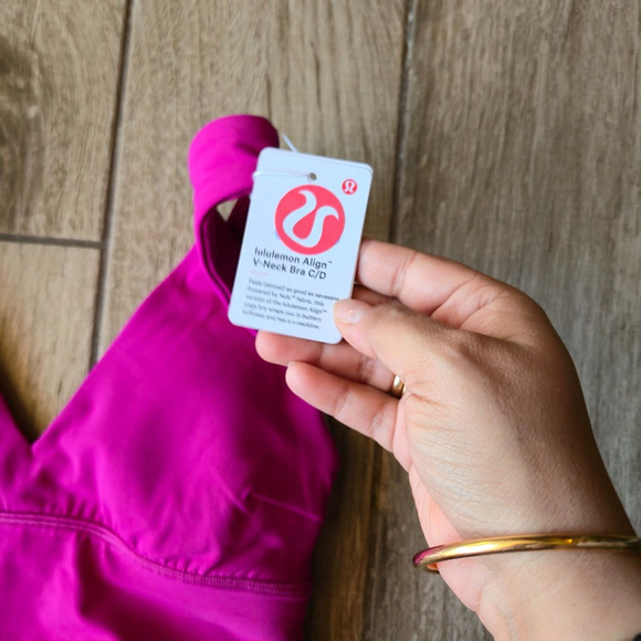 Lululemon Align V-Neck Bra A/B Pow Pink Size 6 NEW Nulu Light Support - Picture 2 of 4